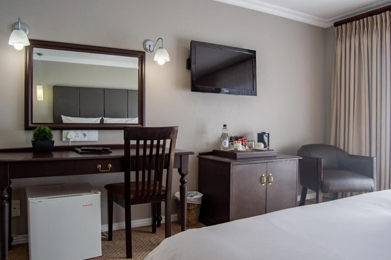 Ruslamere Hotel And Conference Centre Дурбанвиль Экстерьер фото